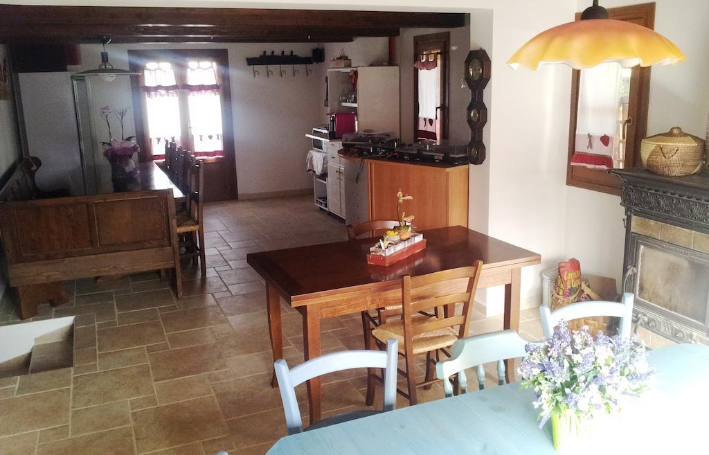 Agriturismo La Nocciolina 벤투리나 객실 사진